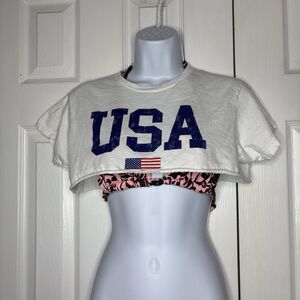 Made in USA USA Graphic Crop Tee Medium Patriotic White Shirt